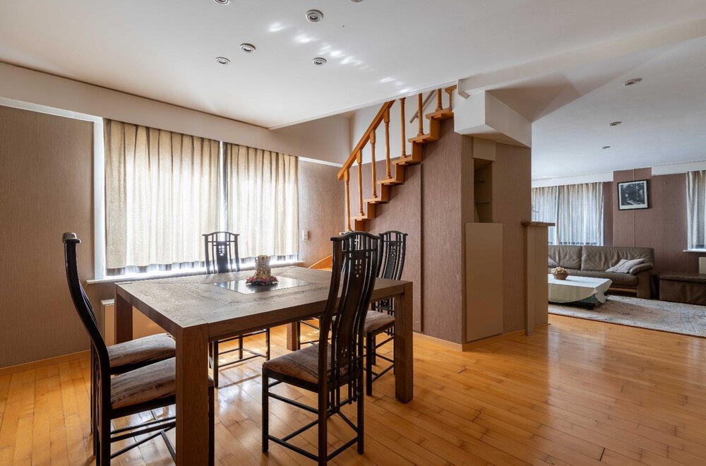 opbrengsteigendom-met-handelszaak-atelier-en-3-woningen-013.jpg opbrengsteigendom-met-handelszaak-atelier-en-3-woningen-013.jpg