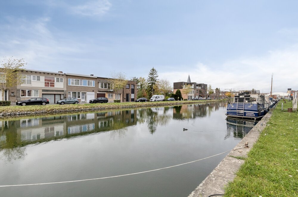 gerenoveerde-woning-aan-de-vaart-te-koop-in-mechelen018.jpg