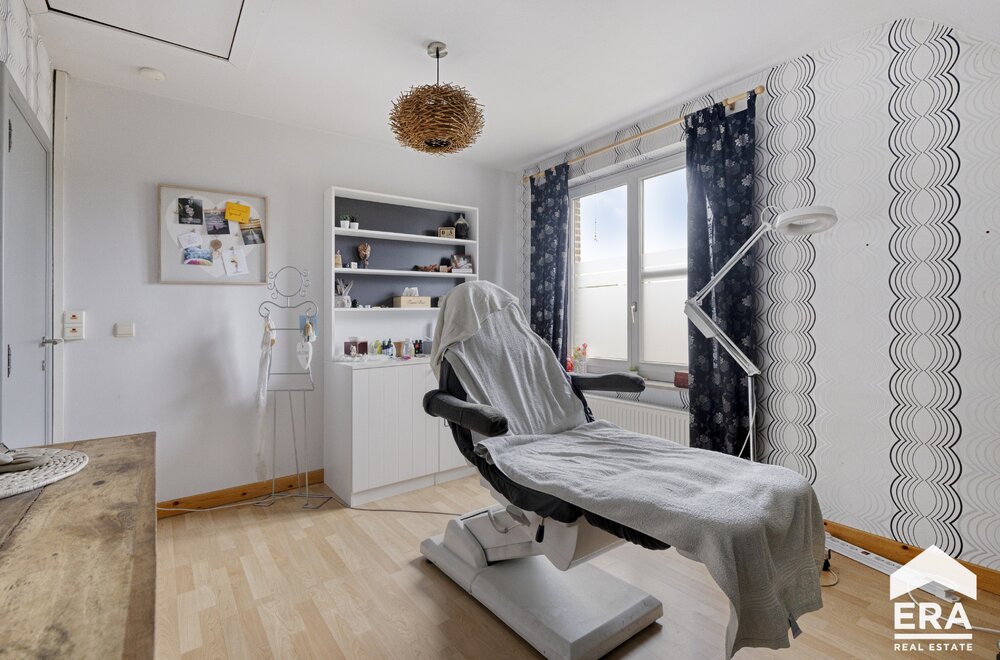 woning-met-werkplaats-in-zedelgem015.jpg