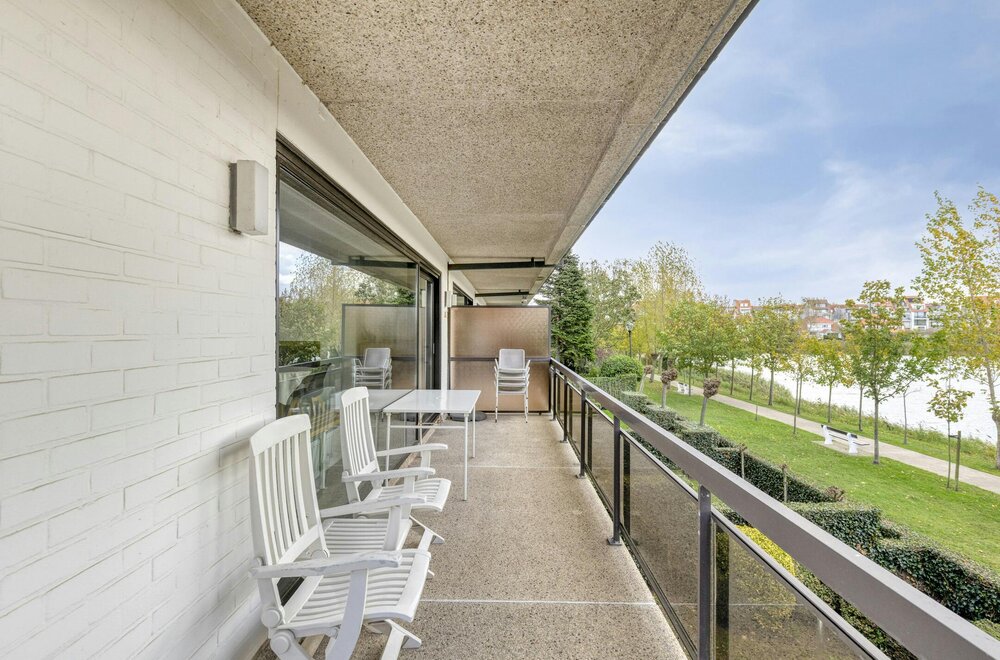 appartement-te-koop-met-zicht-op-het-zegemeer-te-knokke010.jpg