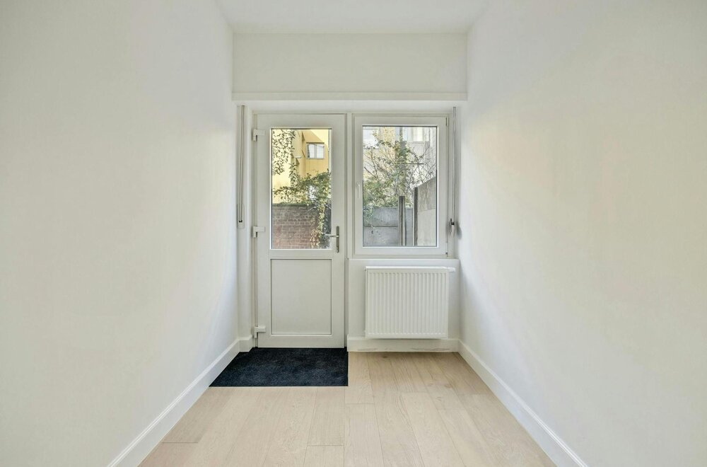 gerenoveerd-gelijkvloers-appartement-met-twee-slaapkamers008.jpg