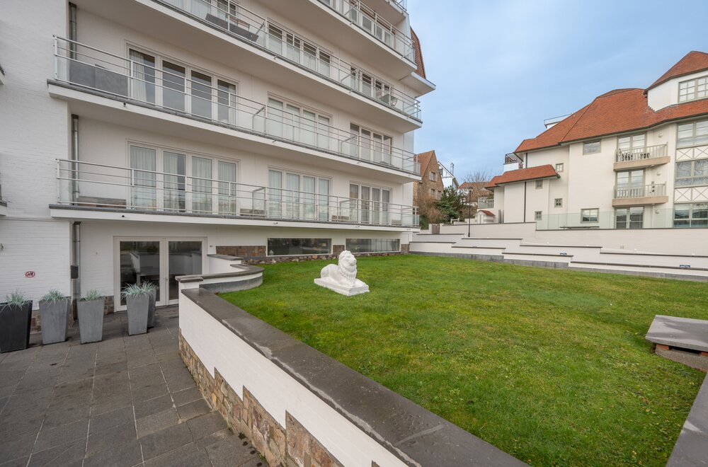 ruim-appartement-op-toplocatie-in-duinbergen-vlakbij-het-strand018.jpg