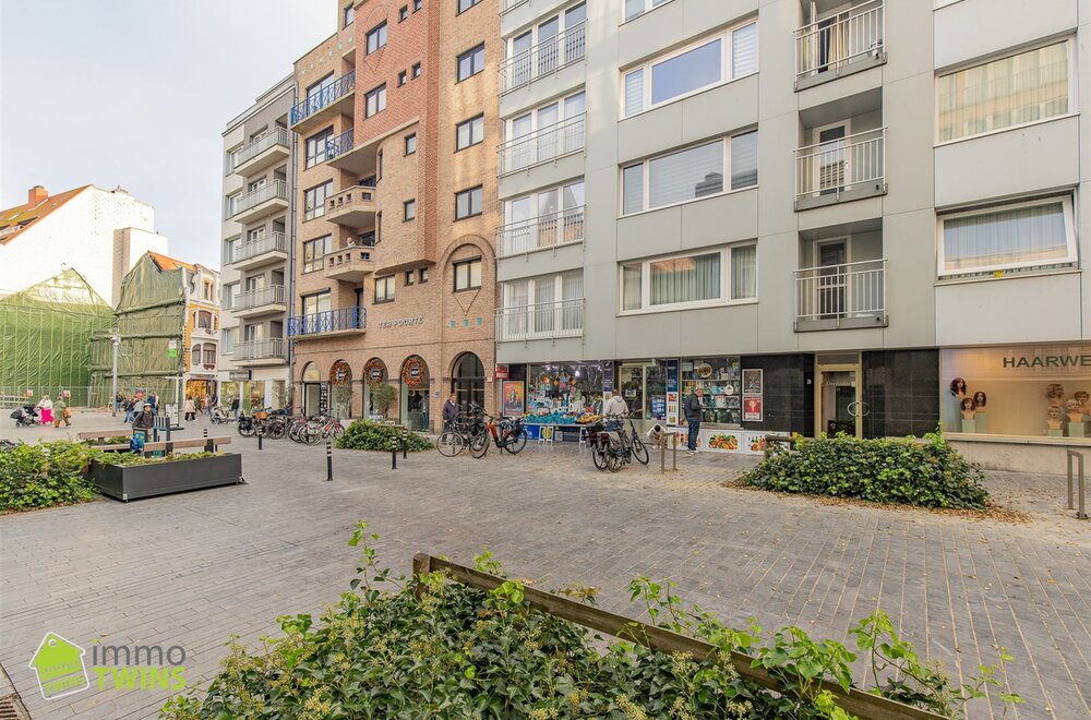 prachtig-gerenoveerd-appartement-met-2-slaapkamers-in-hartje-oostende-011.jpg
