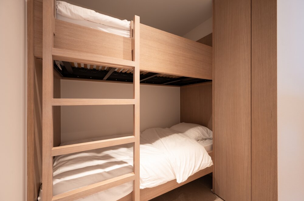 luxe-appartement-met-frontaal-zeezicht-te-duinbergen009.jpg