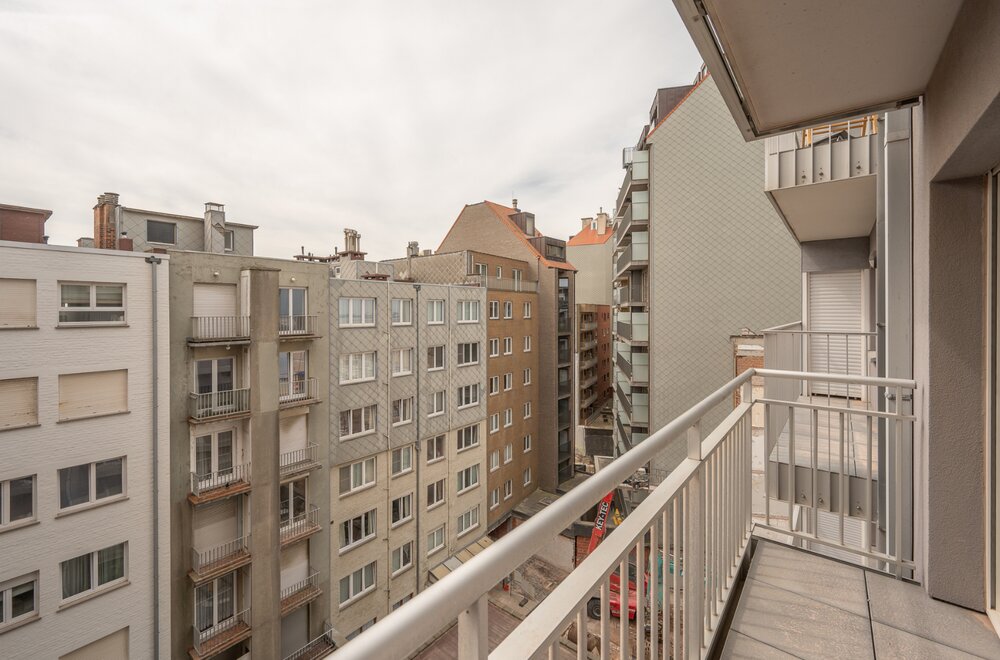 luxe-appartement-met-frontaal-zeezicht-te-duinbergen018.jpg