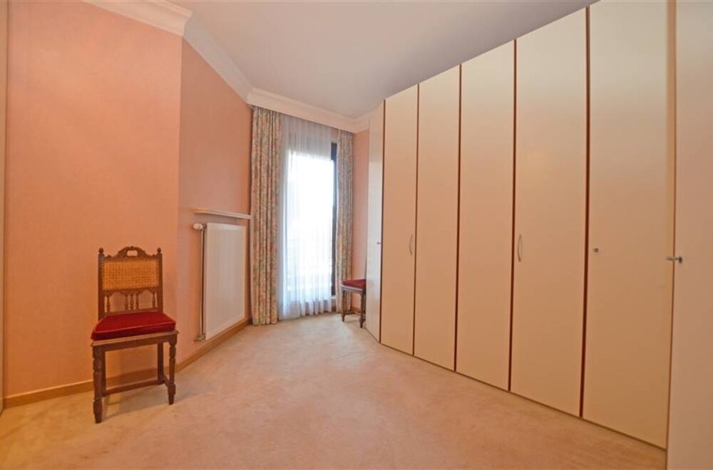 ruim-appartement-met-drie-slaapkamers-020.jpg