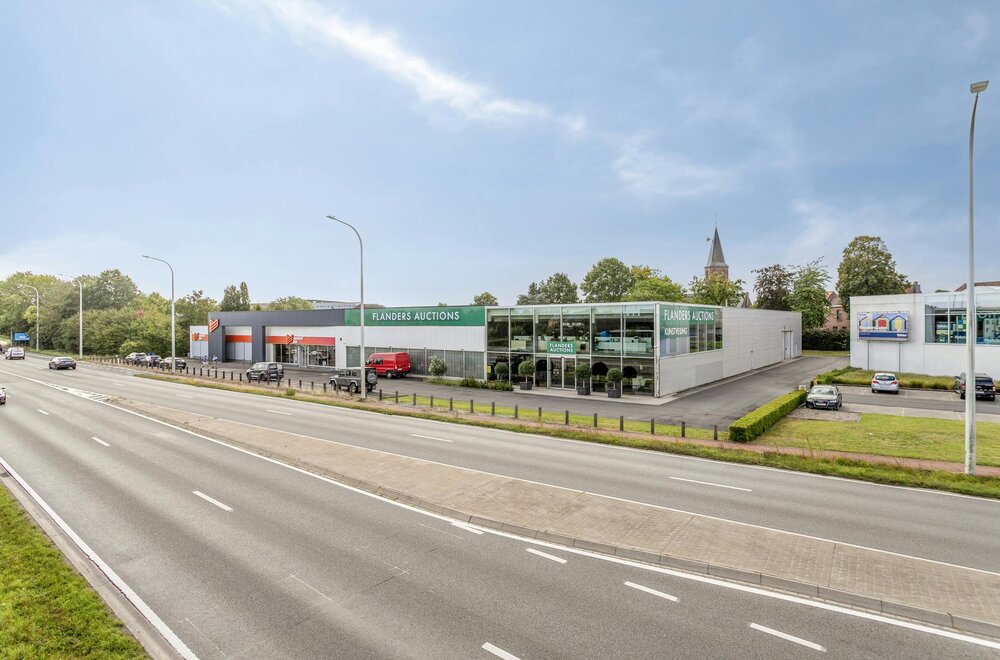 commerci-le-bedrijfssite-te-koop-langs-de-ring-te-roeselare027.jpg