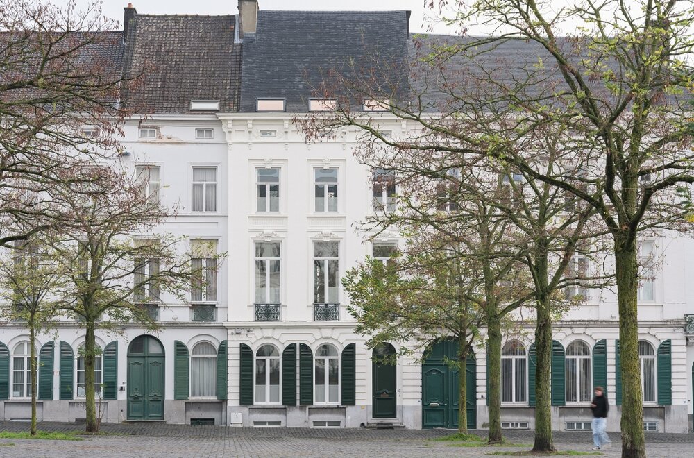 toplocatie-sint-pietersplein-bijzonder-karaktervol-instapklaar-1slpk-appartement-met-herenhuisgevoel-en-kwalitatief-terras-017.jpg