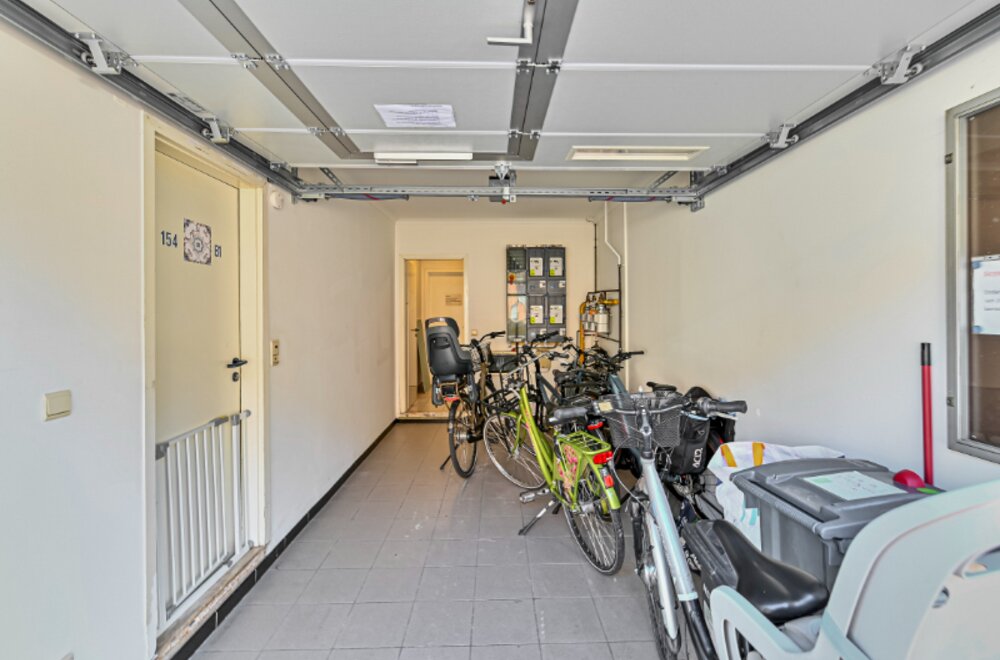 goed-gelegen-opbrengsteigendom-van-3-verhuurde-appartementen-019.jpg
