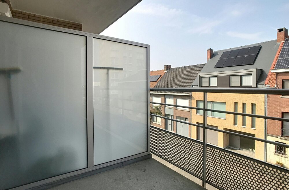 instapklaar-appartement-met-2-slaapkamers-en-terras-010.jpg