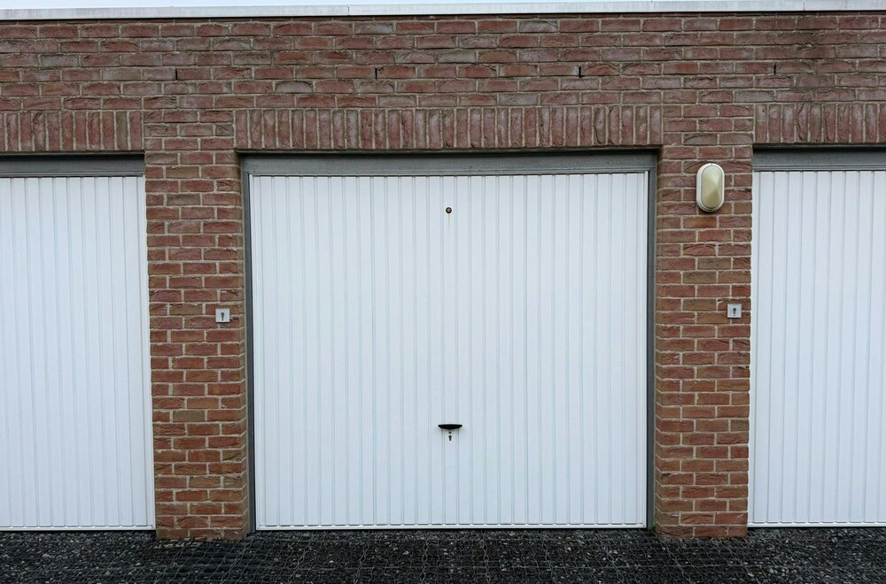 garagebox-te-koop-in-centrum-waregem002.jpg