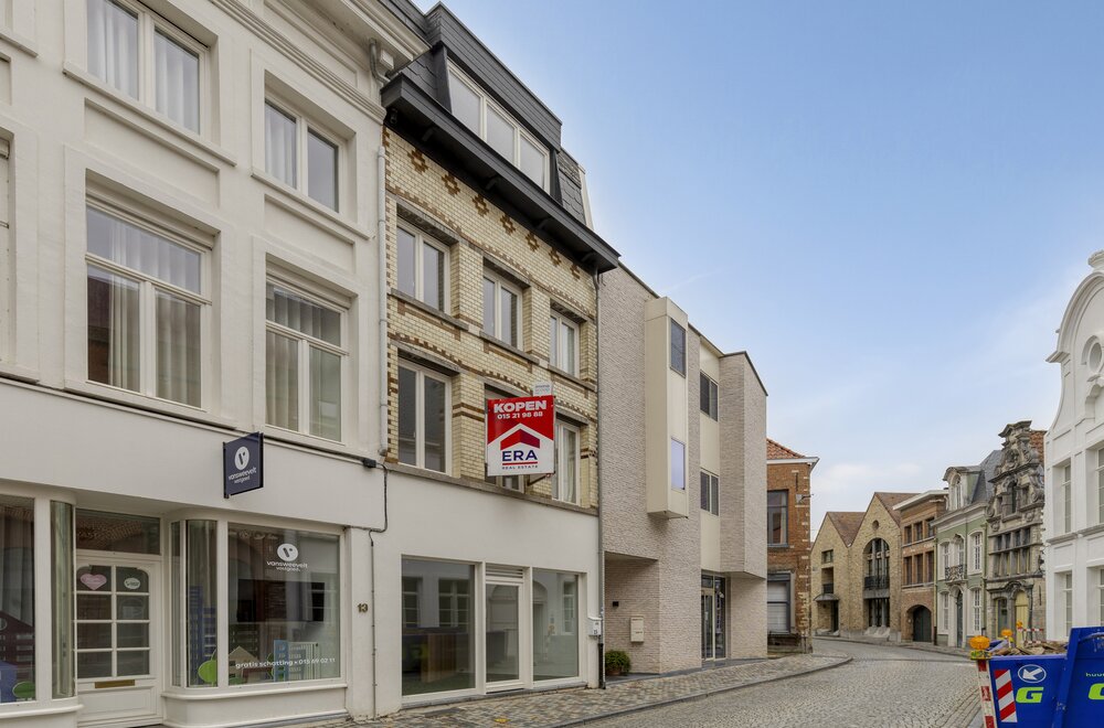 handelshuis-met-4-slpk-te-koop-in-centrum-mechelen002.jpg