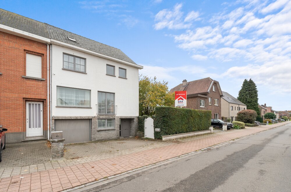 instapklaar-halfopen-woning-te-koop-in-sterrebeek026.jpg