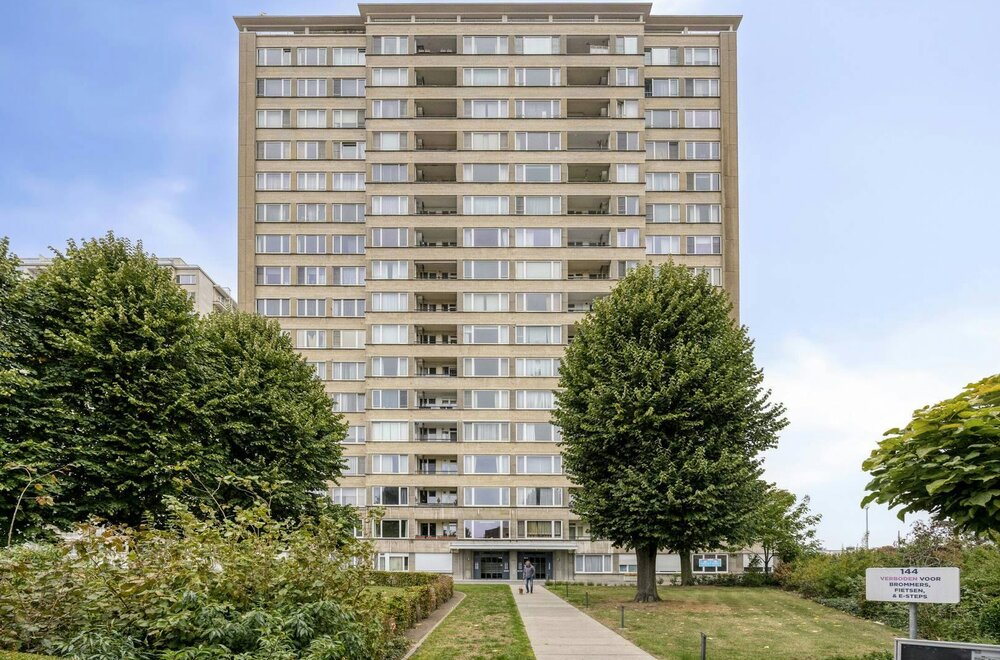 appartement-met-2-slaapkamers-en-terras-te-koop-in-antwerpen015.jpg