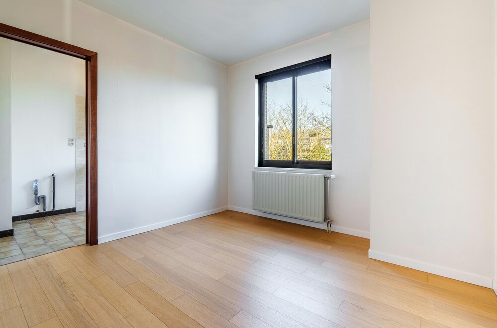 hoekappartement-te-koop-met-2-slaapkamer-en-3-terrassen-017.jpg