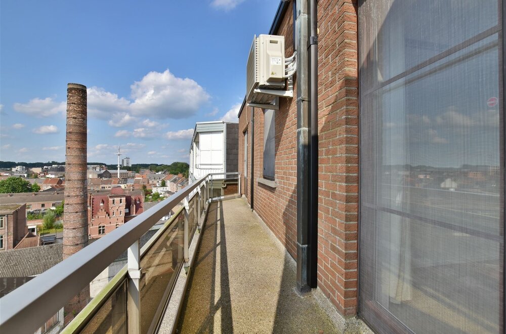 ruim-dakappartement-met-fantastisch-zicht-in-het-hartje-van-dendermonde-008.jpg