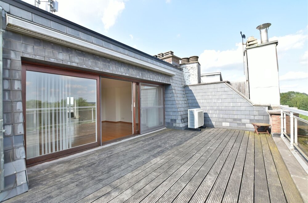ruim-dakappartement-met-fantastisch-zicht-in-het-hartje-van-dendermonde-019.jpg