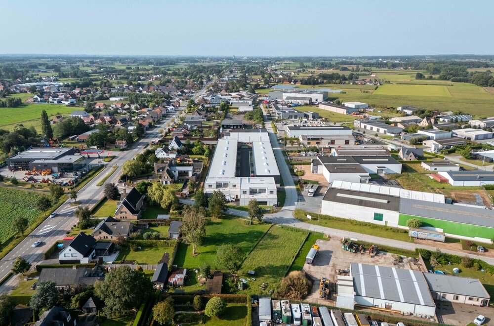 nieuwbouw-kmo-unit-vlakbij-de-n32-en-het-centrum-van-zedelgem006.jpg