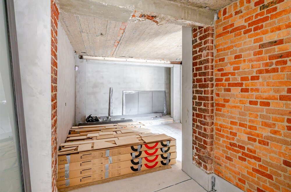 unieke-loft-290m-met-atelier-studio-tuin-n-magazijn-200m-027.jpg