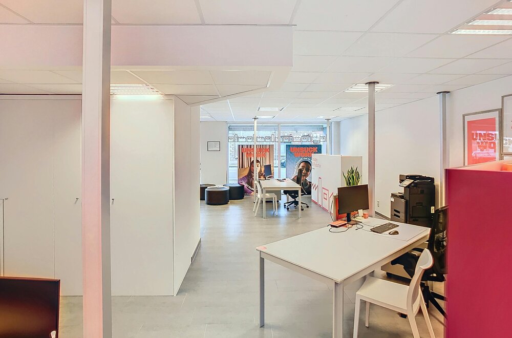 instapklaar-kantoor-te-koop-in-roeselare003.jpg