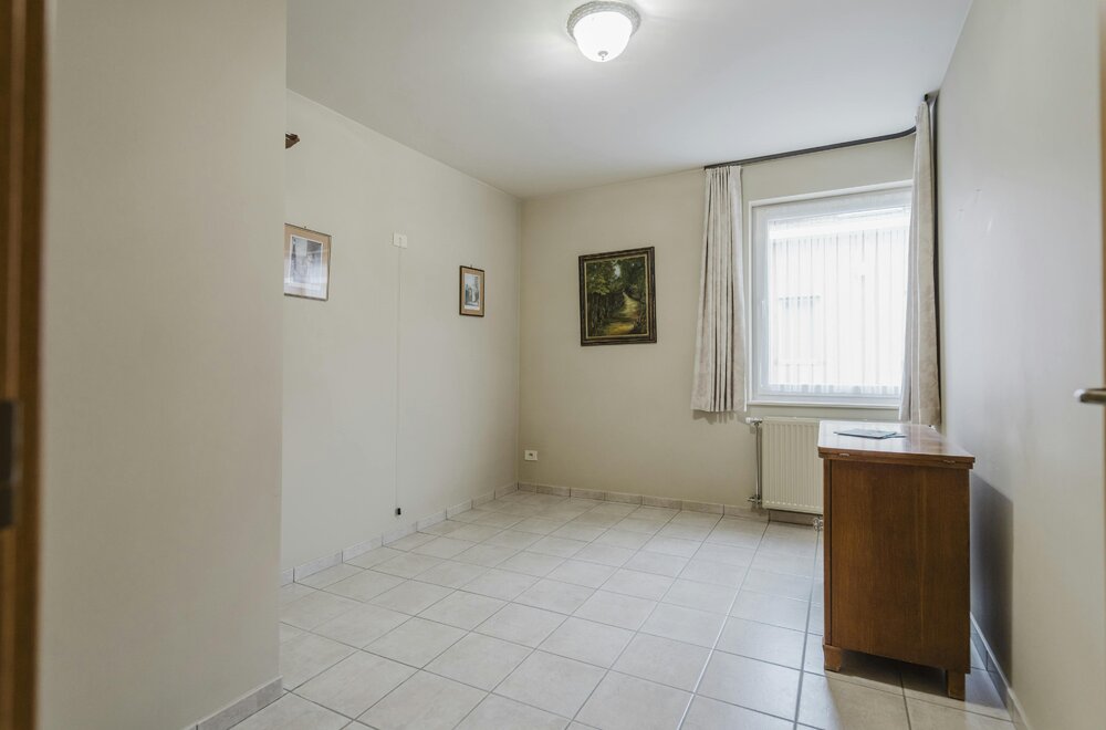 instapklaar-appartement-te-koop-in-marke-kortrijk-003.jpg