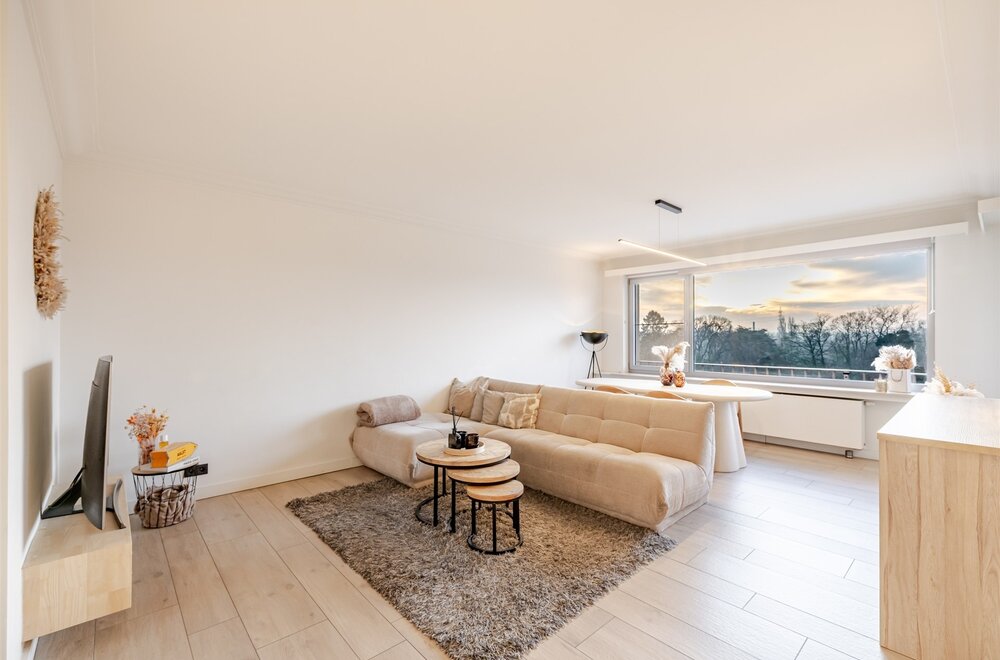 prachtig-appartement-met-panoramisch-zicht-op-het-stadspark-van-aalst005.jpg