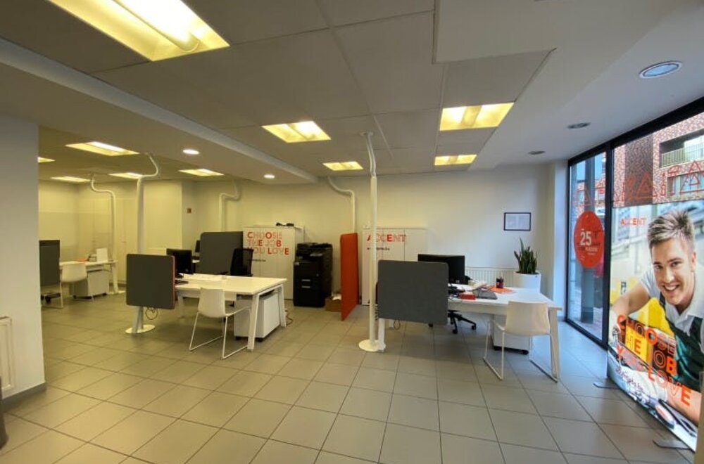 verhuurde-commerci-le-ruimtes-te-koop-in-roeselare011.jpg