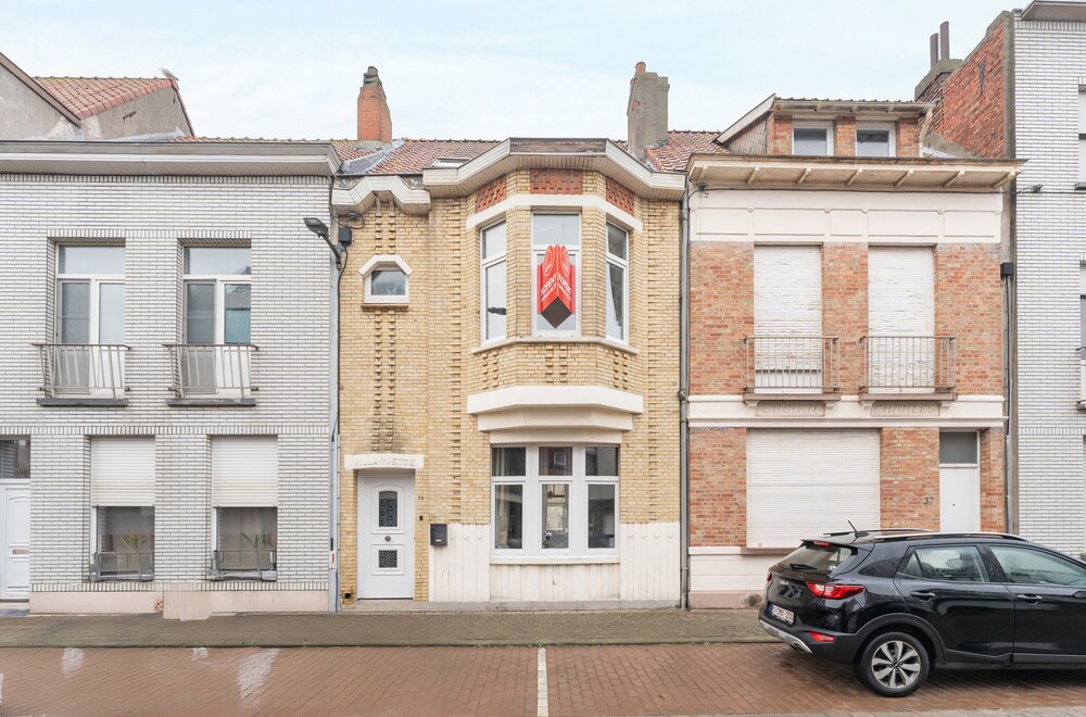 prachtig-afgewerkte-gezinswoning-nabij-centrum-blankenberge001.jpg