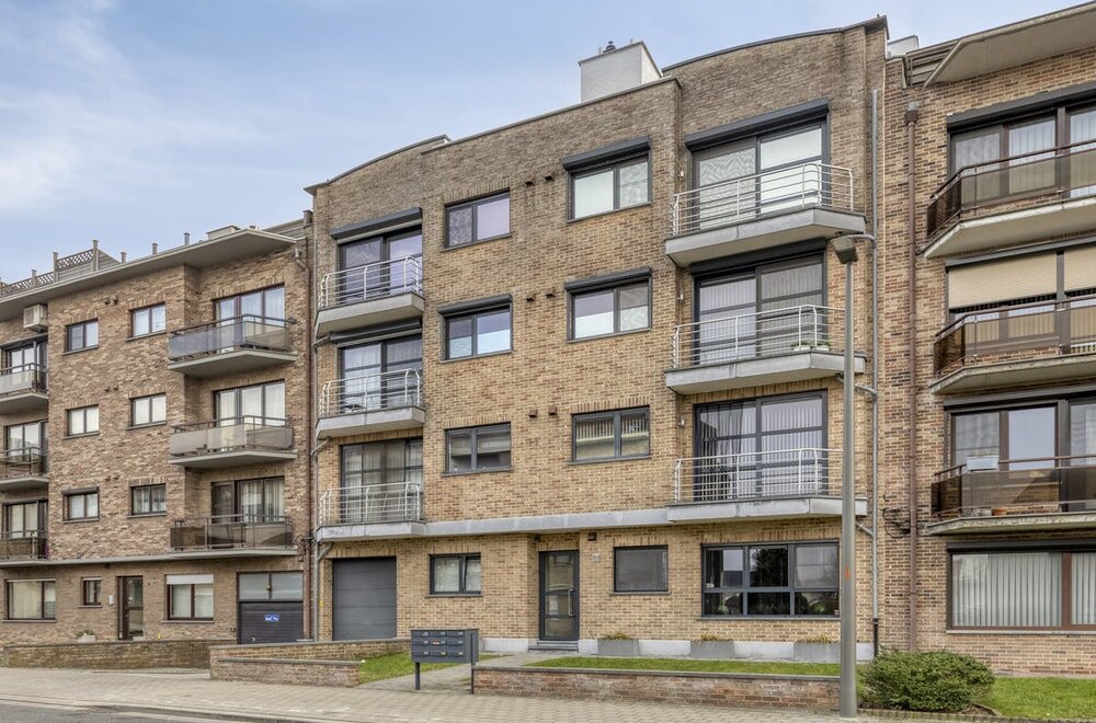 appartement-met-2-terrassen-en-garage-te-koop-in-wilrijk022.jpg