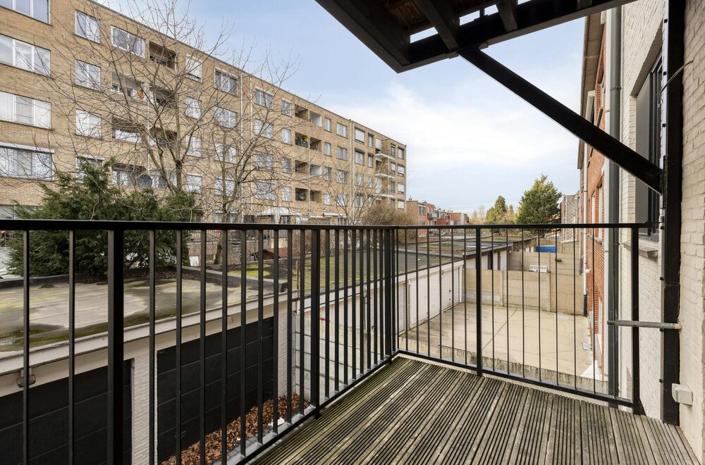 prachtig-appartement-met-garage-en-terras-te-koop-in-merksem014.jpg