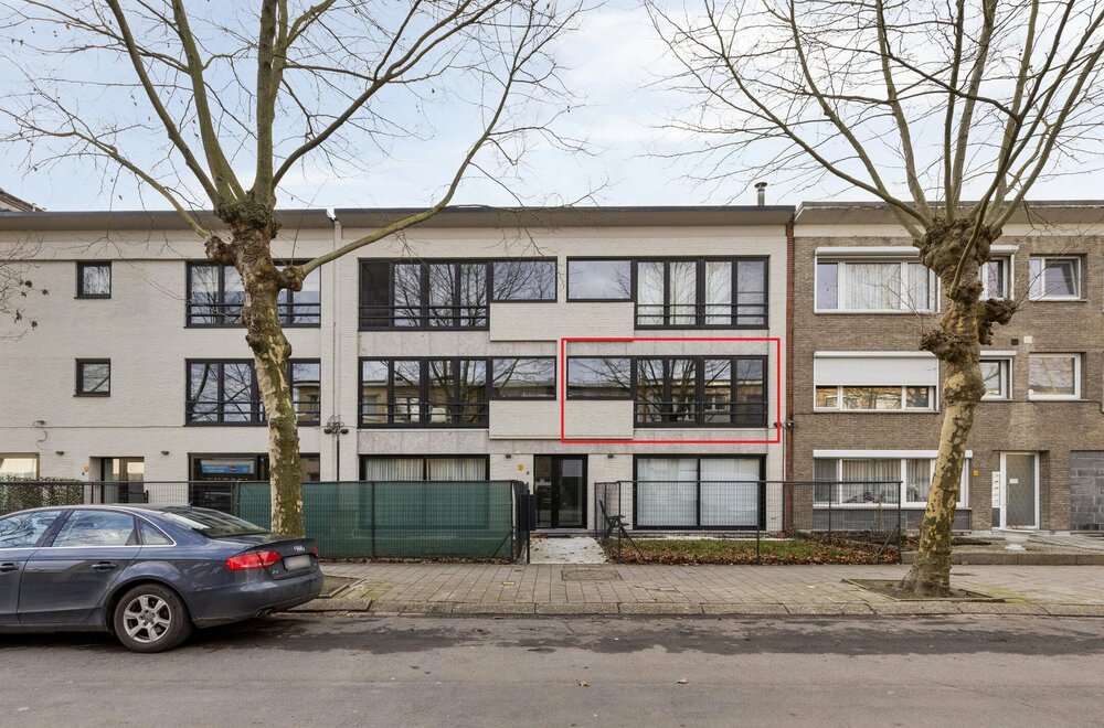 prachtig-appartement-met-garage-en-terras-te-koop-in-merksem017.jpg