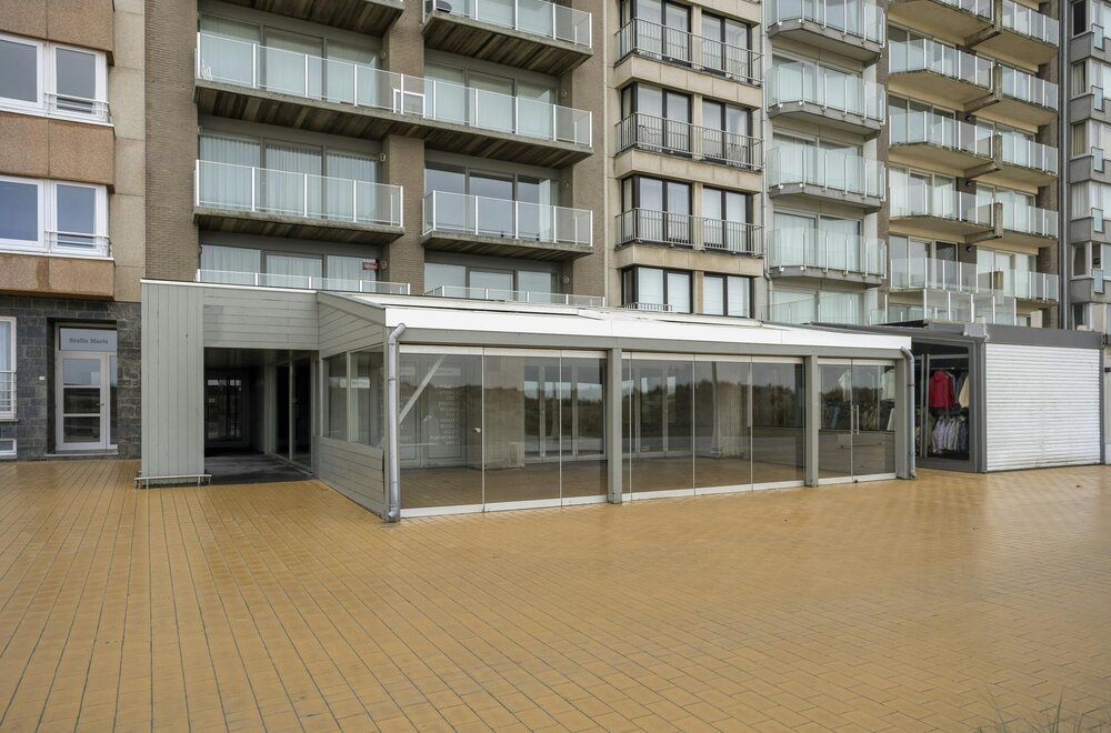 riant-handelspand-op-de-zeedijk-van-nieuwpoort-220-m-te-koop012.jpg