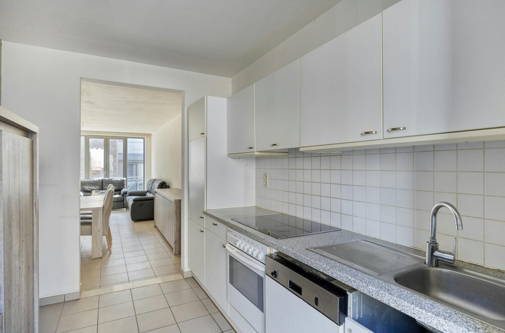 op-te-frissen-2-slaapkamer-appartement-op-toplocatie-in-hasselt007.jpg
