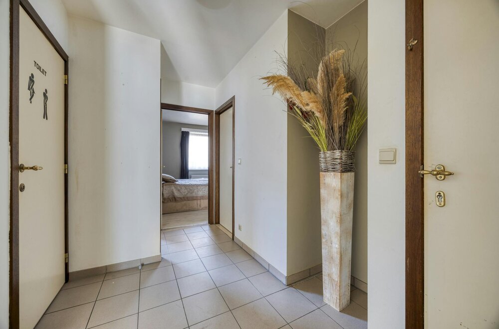 op-te-frissen-2-slaapkamer-appartement-op-toplocatie-in-hasselt014.jpg