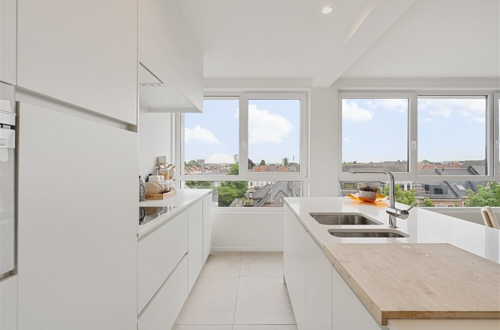 ruim-en-stijlvol-appartement-met-terras-en-prachtig-uitzicht-in-hartje-aalst007.jpg