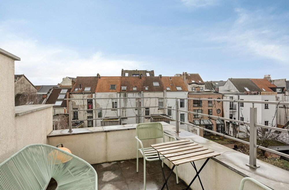 appartement-met-twee-slaapkamers-en-terras-te-koop-antwerpen-centrum018.jpg
