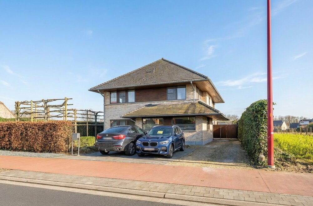 instapklare-villa-met-5-slpks-op-toplocatie-te-ternat026.jpg