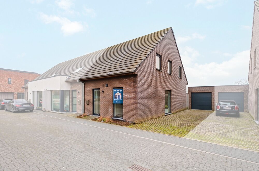recente-woning-op-strategische-locatie-te-ingelmunster001.jpg