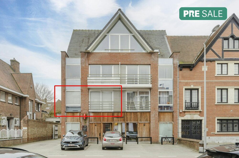 instapklaar-appartement-te-koop-nabij-centrum-kortrijk-001.jpg