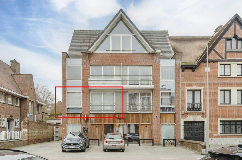 instapklaar-appartement-te-koop-nabij-centrum-kortrijk-002.jpg