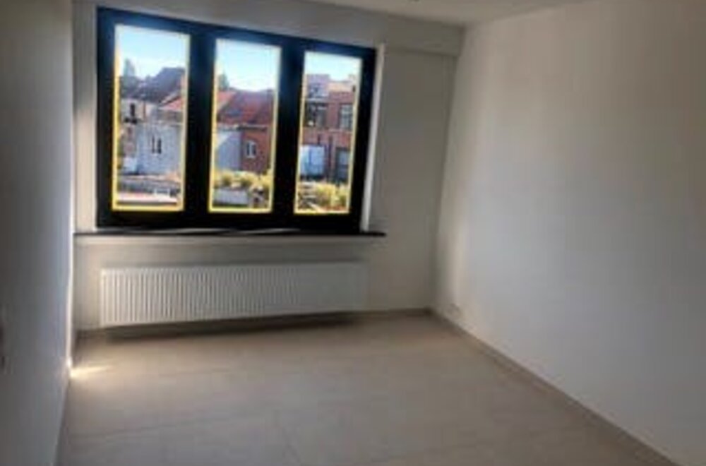 ontwikkelingspand-met-handel-en-2-appartementen-in-deurne-014.jpg