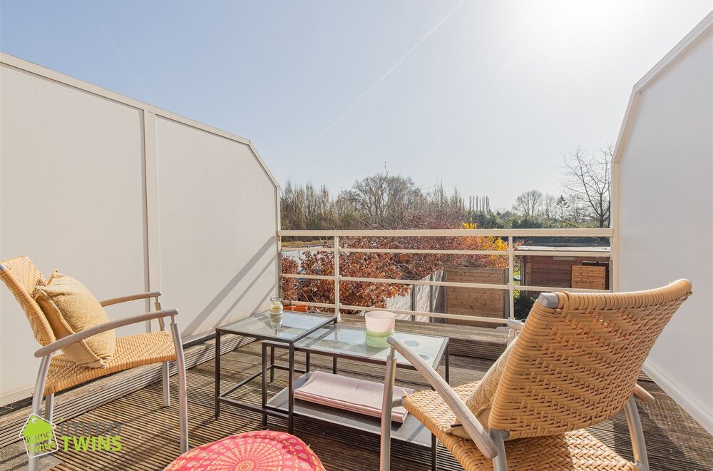 leuk-1-slaapkamer-appartement-met-staanplaats-en-zonnige-dakterras011.jpg
