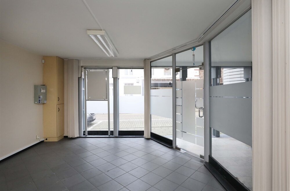 polyvalent-handelspand-op-toplocatie-in-borgloon-003.jpg