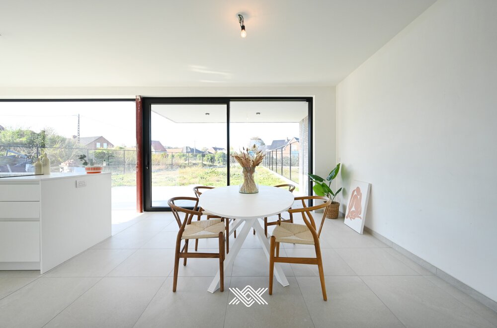 hedendaagse-en-ruime-nieuwbouwwoning-in-machelen-zulte-6-btw-mogelijk006.jpg