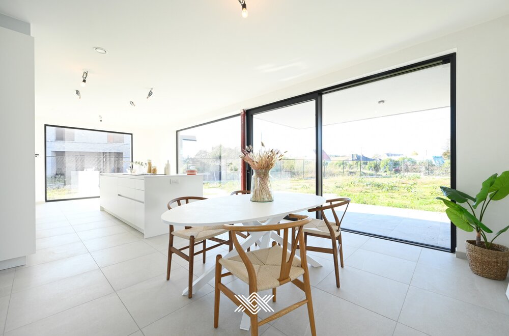 hedendaagse-en-ruime-nieuwbouwwoning-in-machelen-zulte-6-btw-mogelijk007.jpg