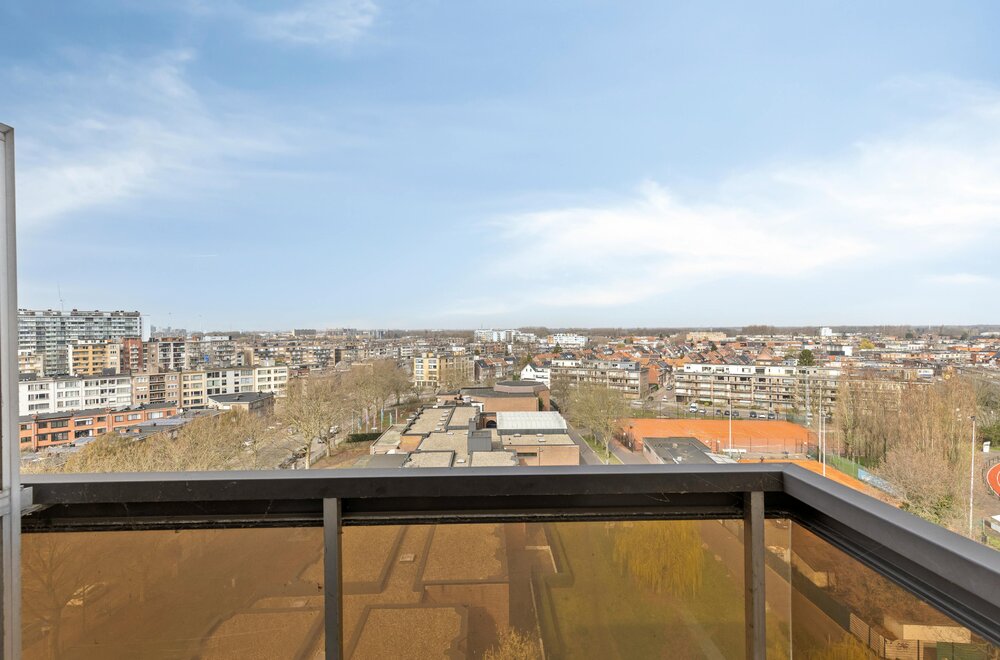 uitzonderlijk-ruim-appartement-met-2-terrassen-te-koop008.jpg