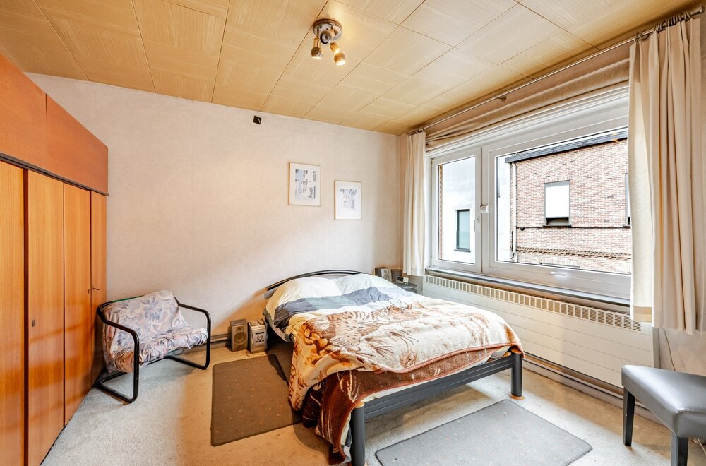 rijwoning-nabij-het-olv-ziekenhuis-met-3-slaapkamers-en-tuin011.jpg