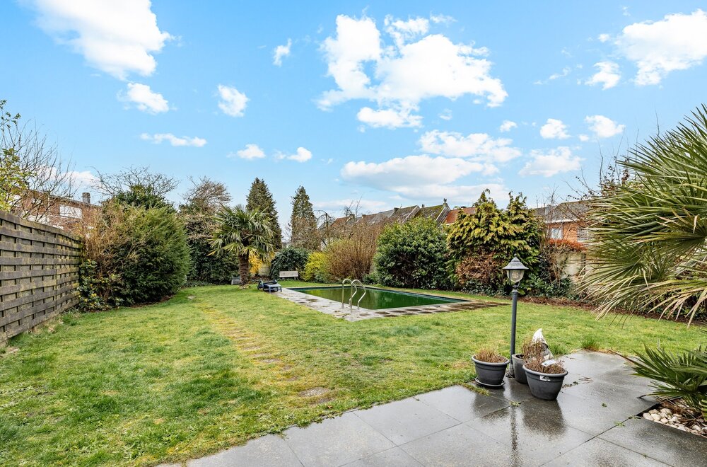 rijwoning-nabij-het-olv-ziekenhuis-met-3-slaapkamers-en-tuin016.jpg