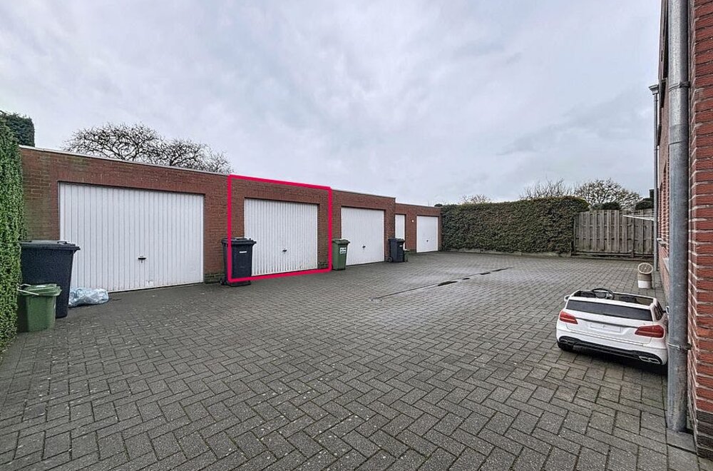appartement-met-2-slaapkamers-en-garage-te-koop-in-loenhout016.jpg