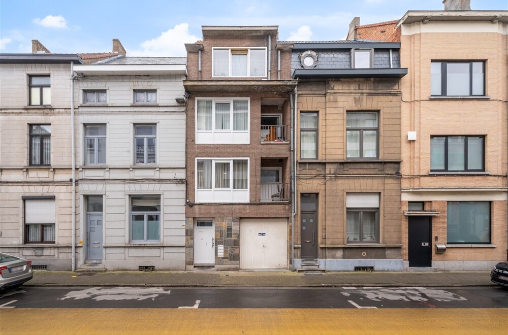 centraal-gelegen-gelijkvloers-appartement-met-2-slaapkamers012.jpg